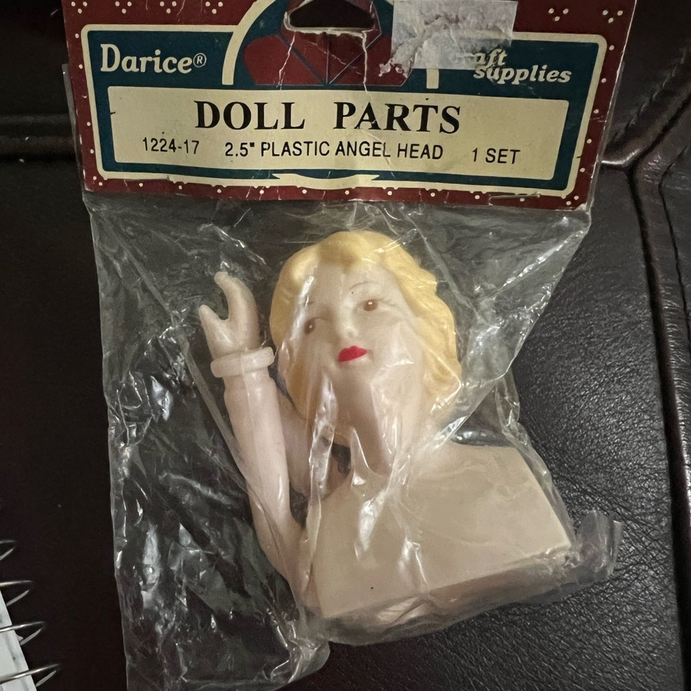 Darice Plastic Angel Head with Blonde Hair